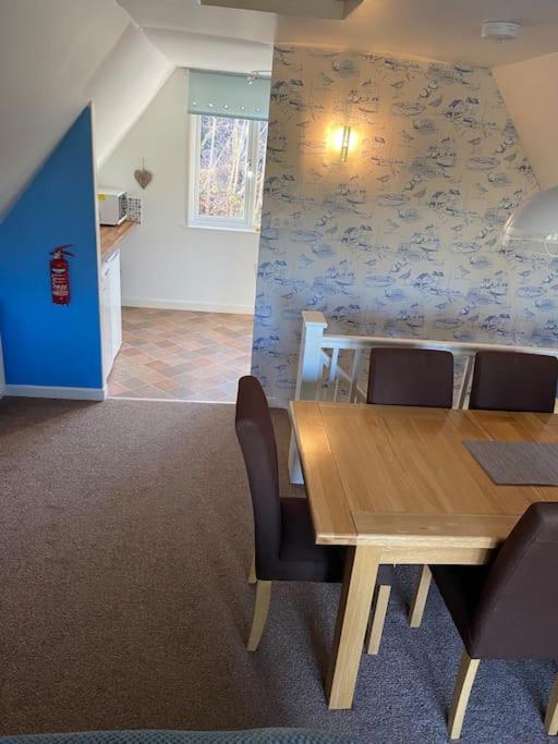 3 Bedroom Lodge With Hot Tub On Lovely Quiet Holiday Park In Cornwall Gunnislake Bagian luar foto
