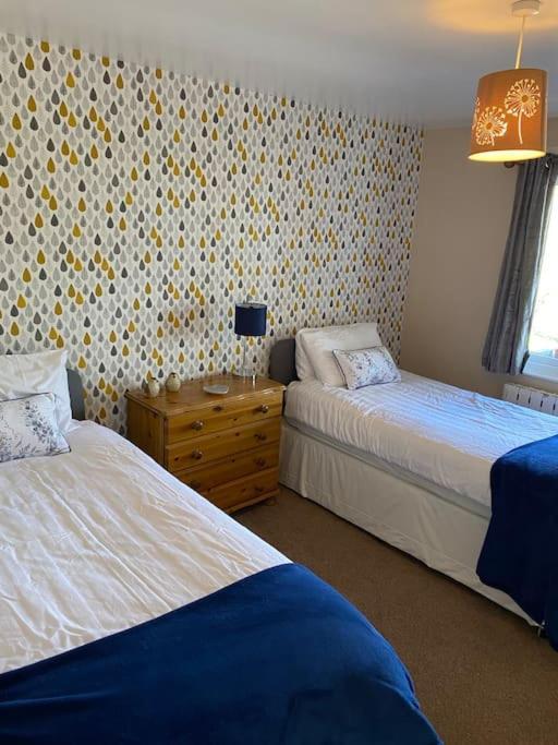 3 Bedroom Lodge With Hot Tub On Lovely Quiet Holiday Park In Cornwall Gunnislake Bagian luar foto